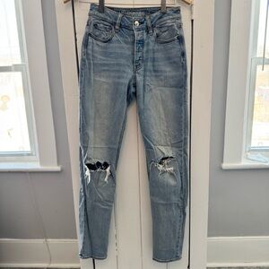 American Eagle Vintage High Rise (stretch) Light Blue Distressed Jeans